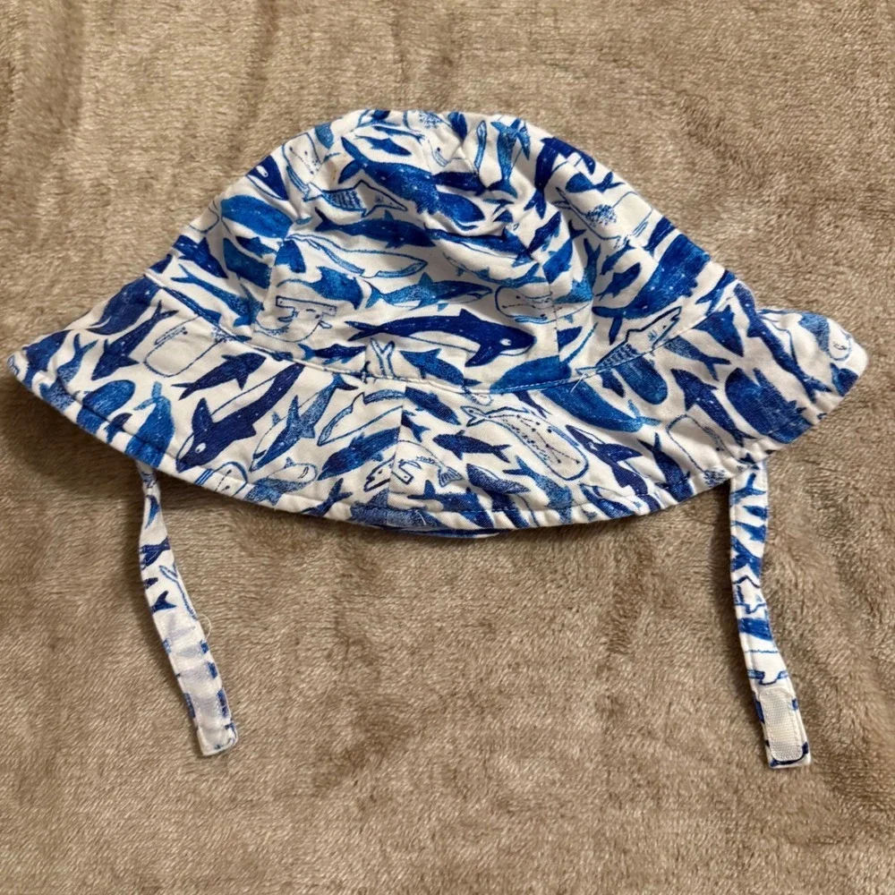 Angel Dear Baby Shark Print Reversible Sun Hat Blue White Bamboo 0-12M